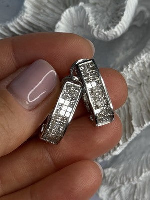 Classy 14K White Gold Diamond 1 Carat Earrings Length 0.83 Inch
