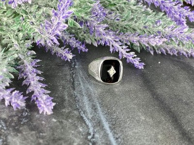 925 Sterling Silver Black Nephrite & CZ Ring Size 9