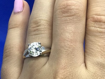 925 Sterling Silver CZ Ring Size 6.5