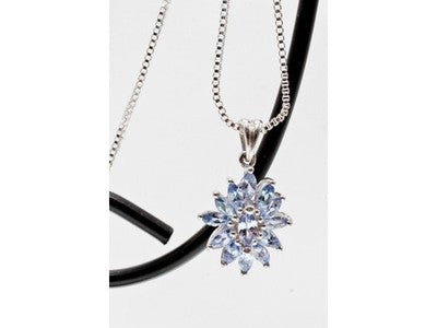 925 Sterling Silver Tanzanites "Flower" Chain With Pendant