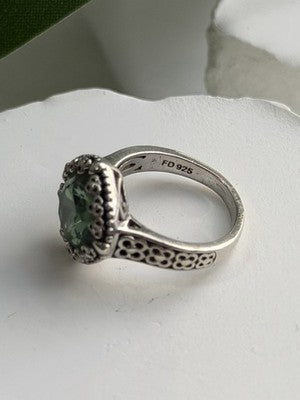 925 Sterling Silver Cushion-Cut Green Peridot Ring Size 5.5