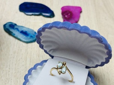 10K Yellow Gold Aquamarine & Diamonds Ring Size 5.5