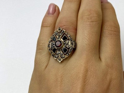 925 Sterling Silver Spessartine, Black Nephrite & Marcasites Ring Size 6.5