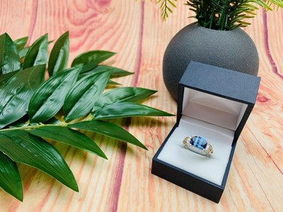 925 Sterling Silver Spinel & CZ Ring Size 9