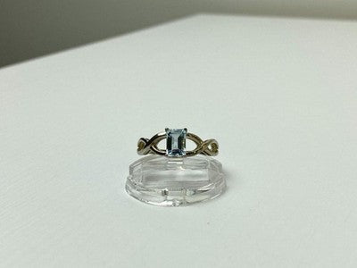 925 Sterling Silver Blue Spinel Ring Size 11.25