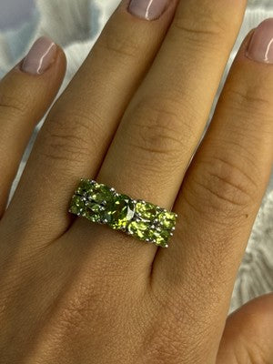 925 Sterling Silver Peridot Ring Size 8