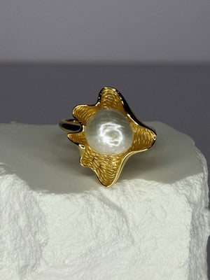 925 Sterling Silver  Gold Plated Pearl  "Ocean Mood" Ring Size Adjustable