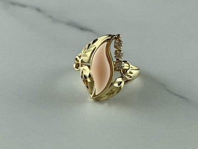 14K Yellow Gold Pink Agate & Sapphires Ring Size 5.5