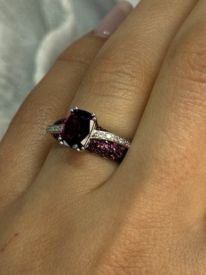 10K White Gold Spinel & Diamond Ring Size 6.5