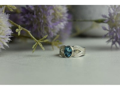 925 Sterling Silver Blue Spinel Ring Size 7