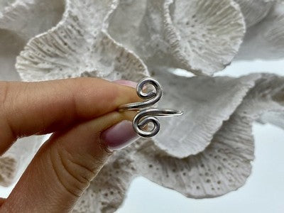 925 Sterling Silver Ring Size 6.5 (Adjustable)