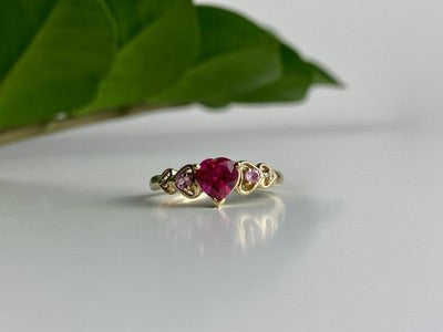 10K Yellow Gold STS Ruby Spinel & Diamond Heart Ring Size 7