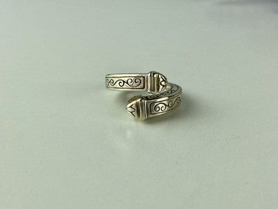 Vintage 925 Sterling Silver Ring Size 5.5 (Adjustable)