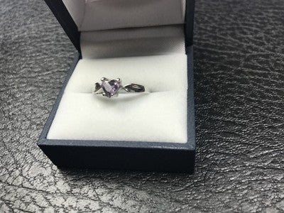 925 Sterling Silver Amethyst "Heart" Ring Size 8.5