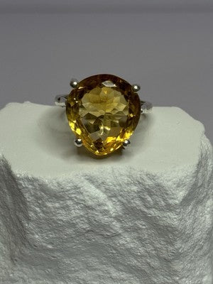 925 Sterling Silver Citrine Ring Size 7