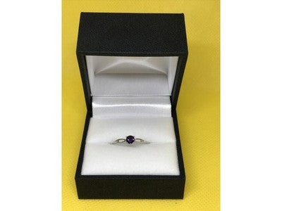 925 Sterling Silver Purple CZ Ring Size 8.5