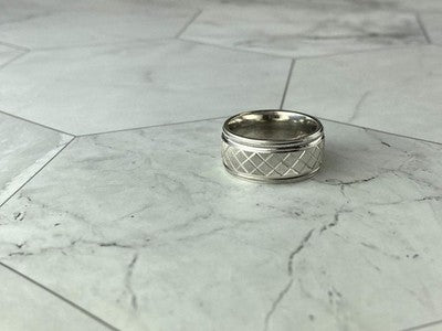 925 Sterling Silver "Spinner" Ring Size 8.5