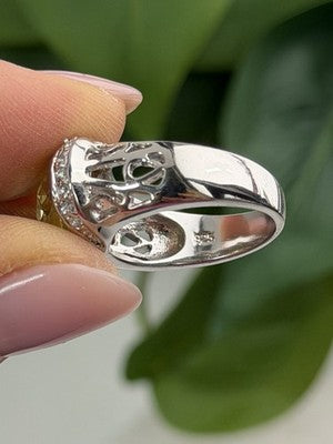 Shiny 925 Sterling Silver Cz Ring Size 7