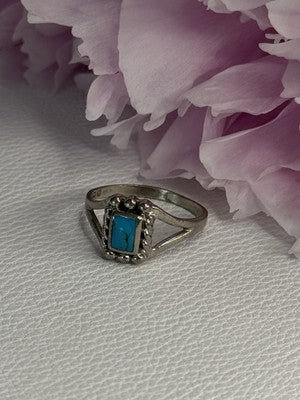 925 Sterling Silver Turquoise Ring Size 7.5