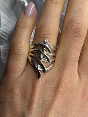 Unique Design 925 Sterling Silver Ring Size 7