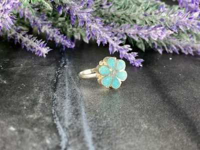 925 Sterling Silver Nephrite (Jade) Inserts "Flower" Ring Size 7.5