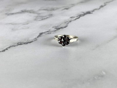 925 Sterling Silver Almandine "Flower" Ring Size 7
