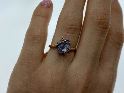 10K Yellow Gold Topaz & Diamonds Ring Size 6.5