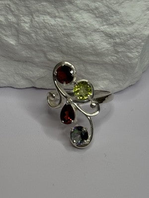 925 Sterling Silver Alexandrite, Garnet & Peridot Ring Size 6.5