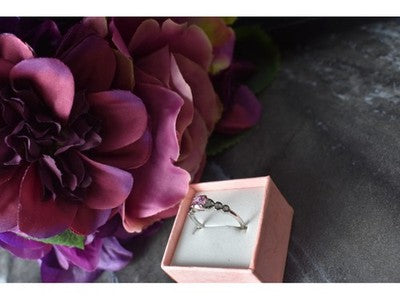 925 Sterling Silver Pink CZ Ring Size 6.5