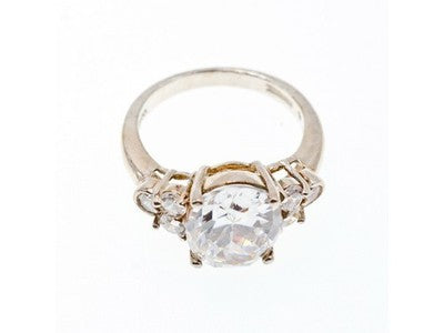 925 Sterling Silver CZ Ring Size 9