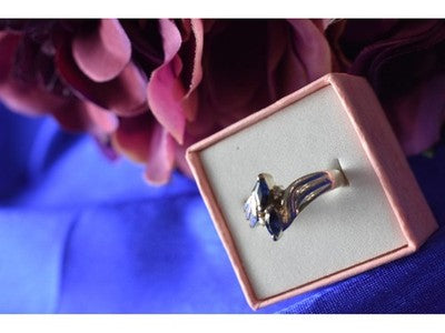 925 Sterling Silver Blue Spinel & CZ Ring Size 8
