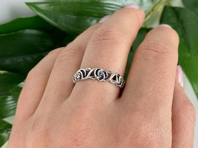 Vintage Sterling Silver Ring Size 10.25