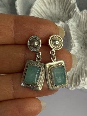 Vintage Beautiful 925 Sterling Silver Jade Earrings Length 1.20 Inch