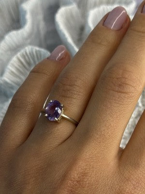 925 Sterling Silver Amethyst Ring Size 6.5