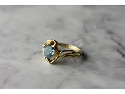 10K Yellow Gold Topaz & Diamonds Ring Size 6.75