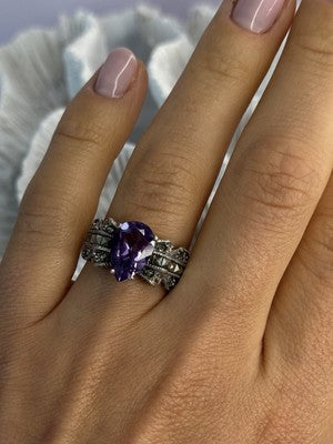 925 Sterling Silver Amethyst & Marcasite Ring Size 7