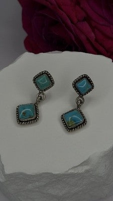 Vintage 925 Sterling Silver Blue Quoc Turquoise Dangle Earrings