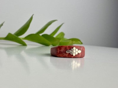 925 Sterling Silver Coral Exclusive Ring Size 10