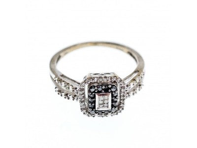 10K White Gold Black Spinel & Diamonds Ring Size 7.5