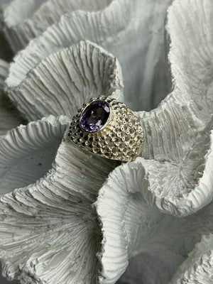 Elegant Design 925 Sterling Silver Amethyst Ring Size 6