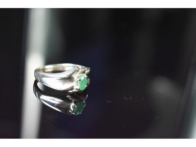 925 Sterling Silver Emerald Ring Size 9.5