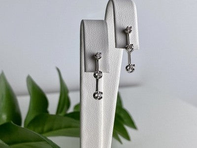 10K White Gold Diamonds Earrings