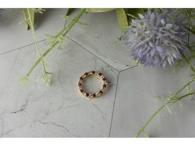 10K Yellow Gold Pink and Colorless Spinel Pendant