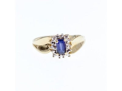 10K Yellow Gold Sapphire & Diamonds Ring Size 6.5