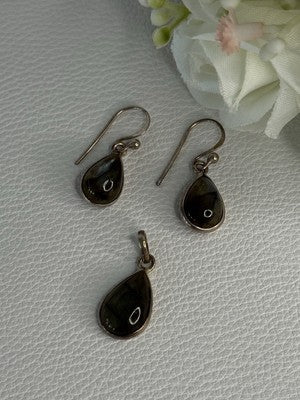925 Sterling Silver Quartz Earrings & Pendant Set