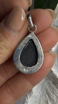 Vintage Teardrop 925 Sterling Silver Black Onyx Pendant