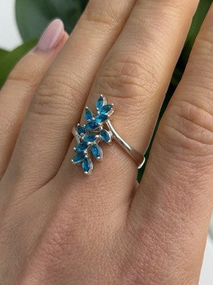 925 Sterling Silver Blue Topaz Ring Size 8