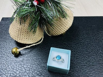 925 Sterling Silver Blue Topaz Ring Size 8