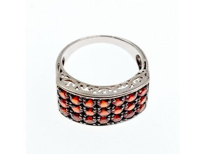 925 Sterling Silver Garnet Ring Size 8.5