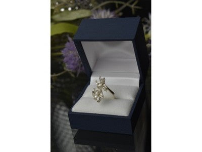 925 Sterling Silver CZ "Delicate Flowers" Ring Size 6.5
